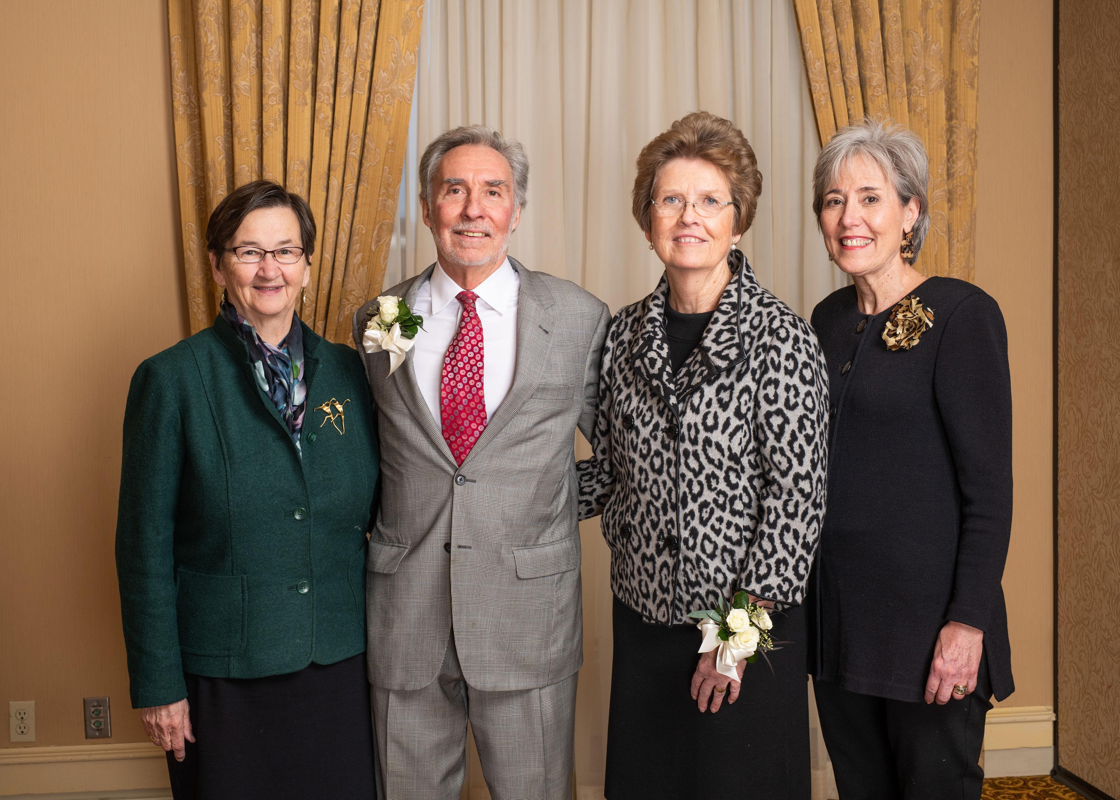 Joan & Peter Bruce with nominators from Greater Milwaukee Foundation and Alverno College